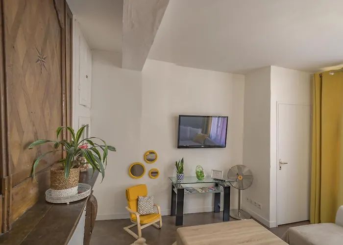 Апартаменты Quartier Cathedrale Centre, Wifi Et Parking - Zen *